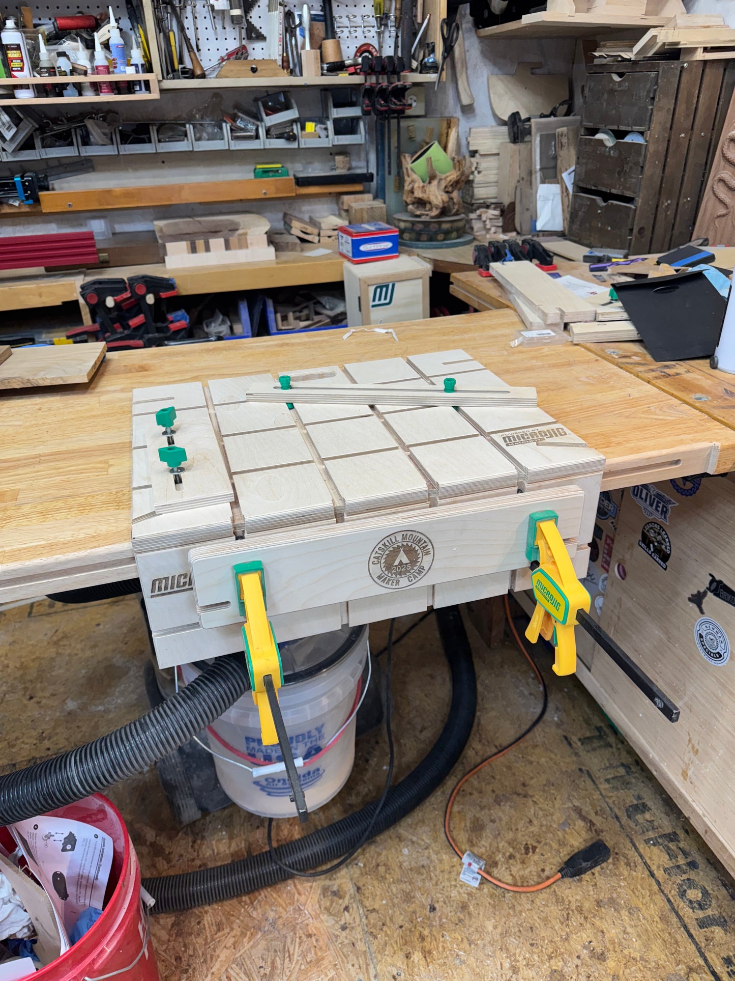 BenchTopper clamping jig for use with MatchFit dovetail clamps