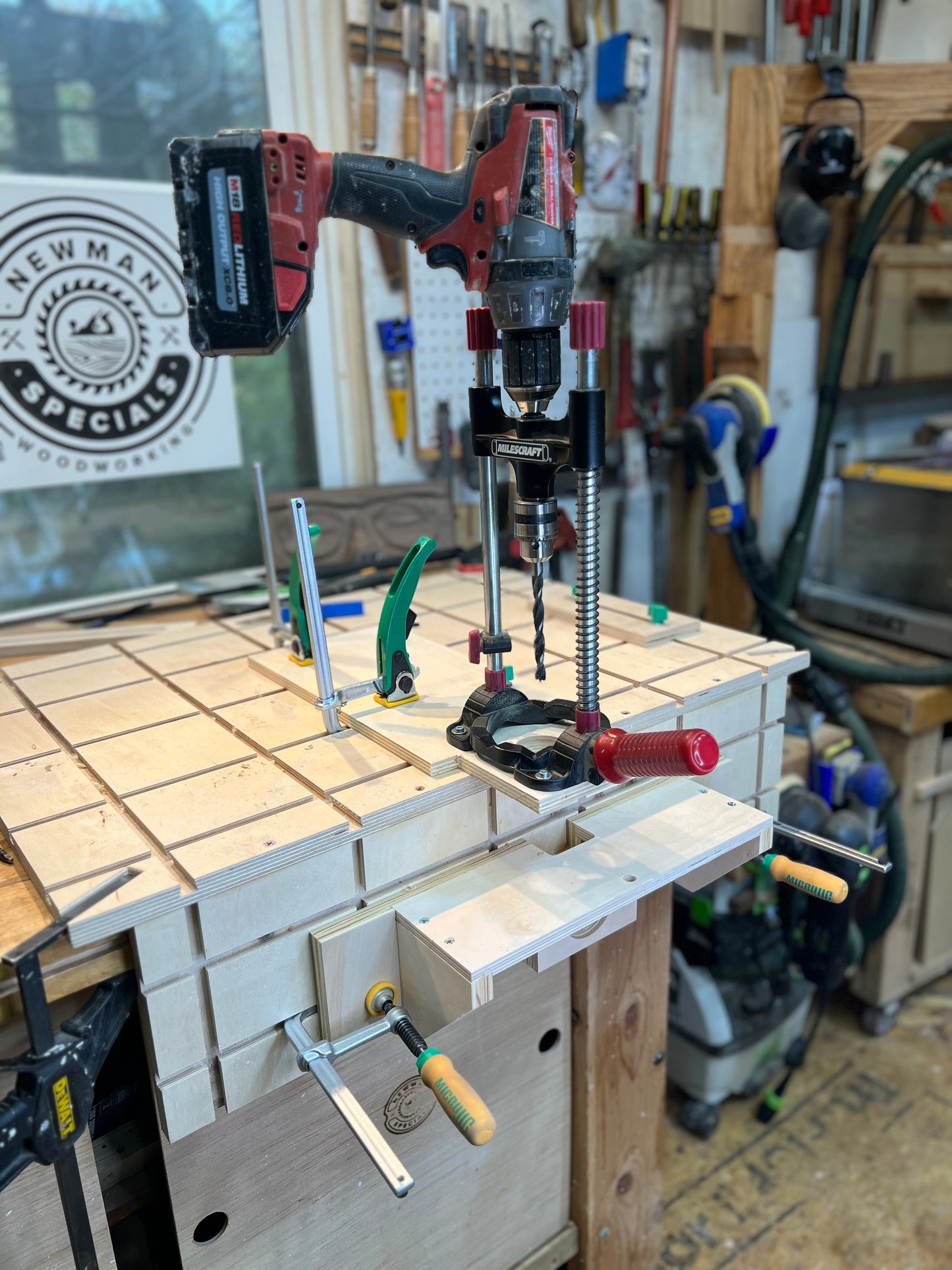 BenchTopper clamping jig for use with MatchFit dovetail clamps