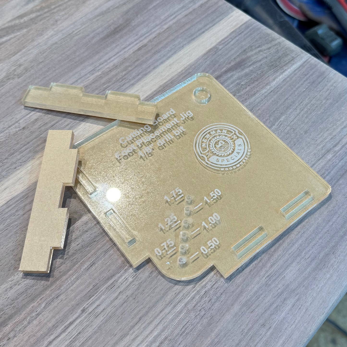 Cutting Board Foot Hole jig