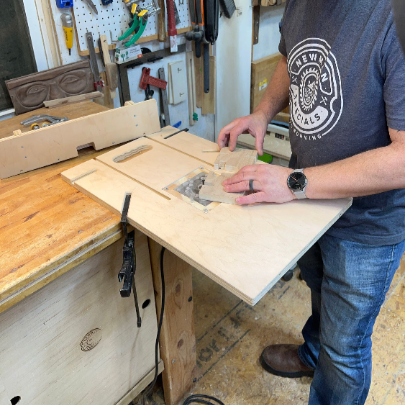 Portable Plywood Router Table Plans by Newman Specials!