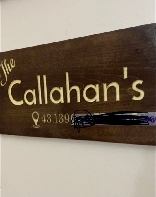 Family name plate with personalized GPS