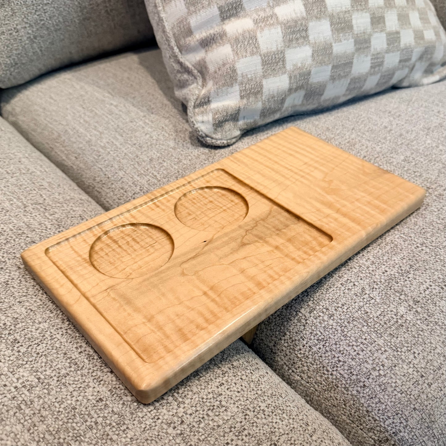 Couch Caddy for drinks