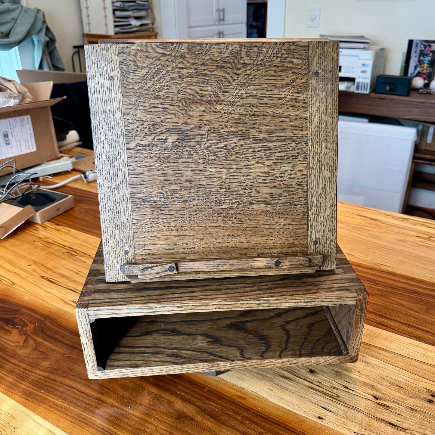 Lectern Book Stand - antiques and stylish