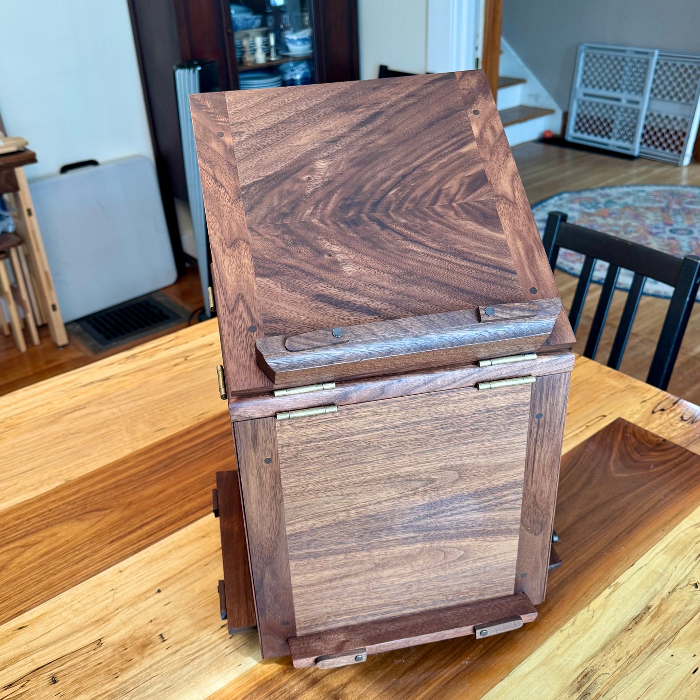 Jefferson Bookstand - rotating bookstand