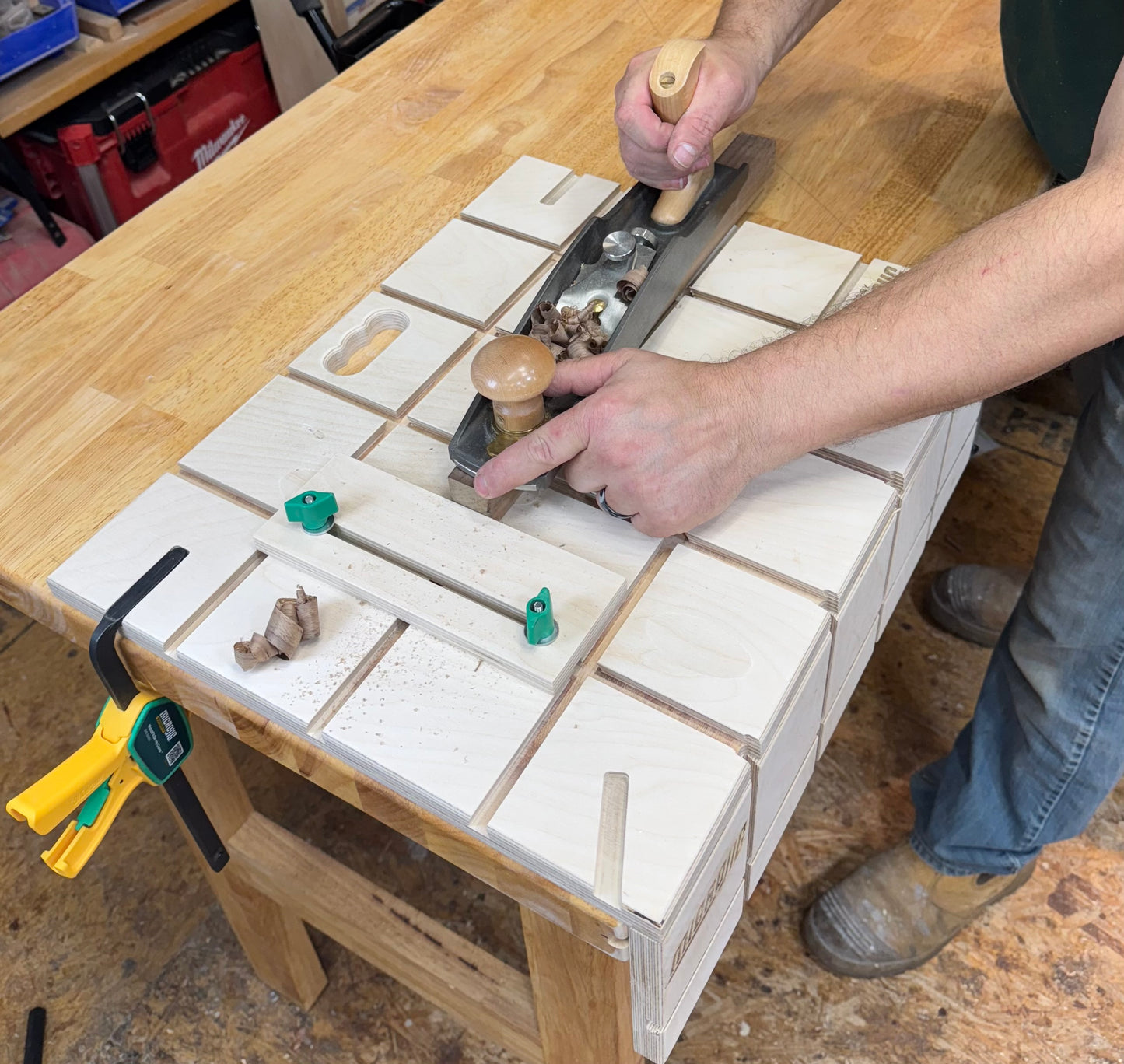 BenchTopper clamping jig for use with MatchFit dovetail clamps